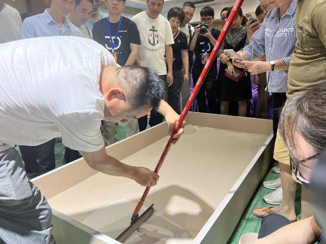 一場發(fā)布會，展開微水泥革命 | 2023萬磊廣佛千人行完滿成功