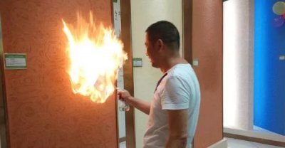 萬磊水性硅藻泥是否經(jīng)得起考驗？新浪第一手測評結果曝光！